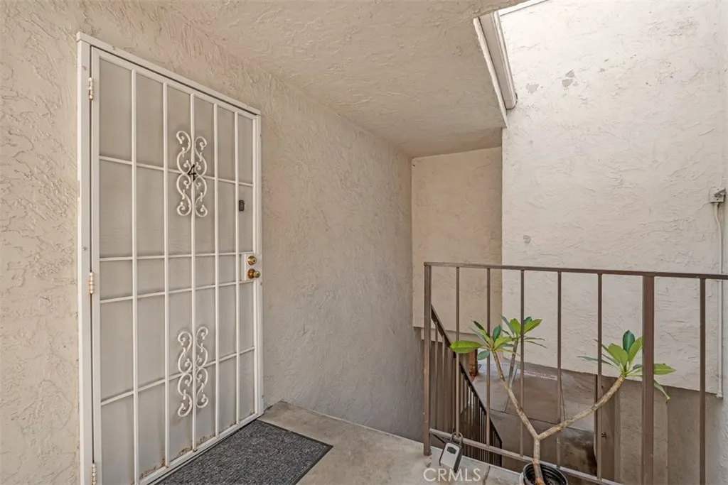 4565 Ramona Avenue, #4