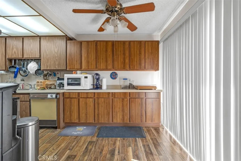 4565 Ramona Avenue, #4