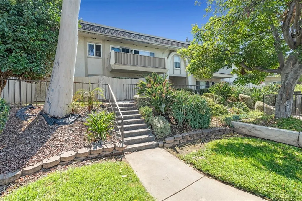 4565 Ramona Avenue, #4