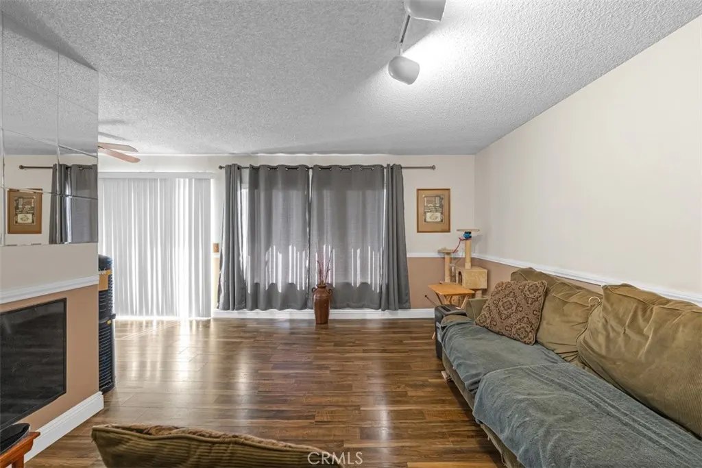 4565 Ramona Avenue, #4