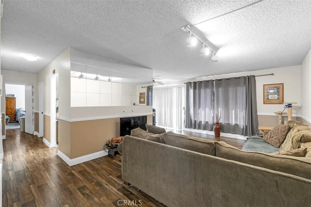 4565 Ramona Avenue, #4