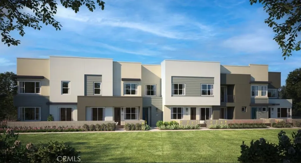 3679 S. Eichler Paseo #8