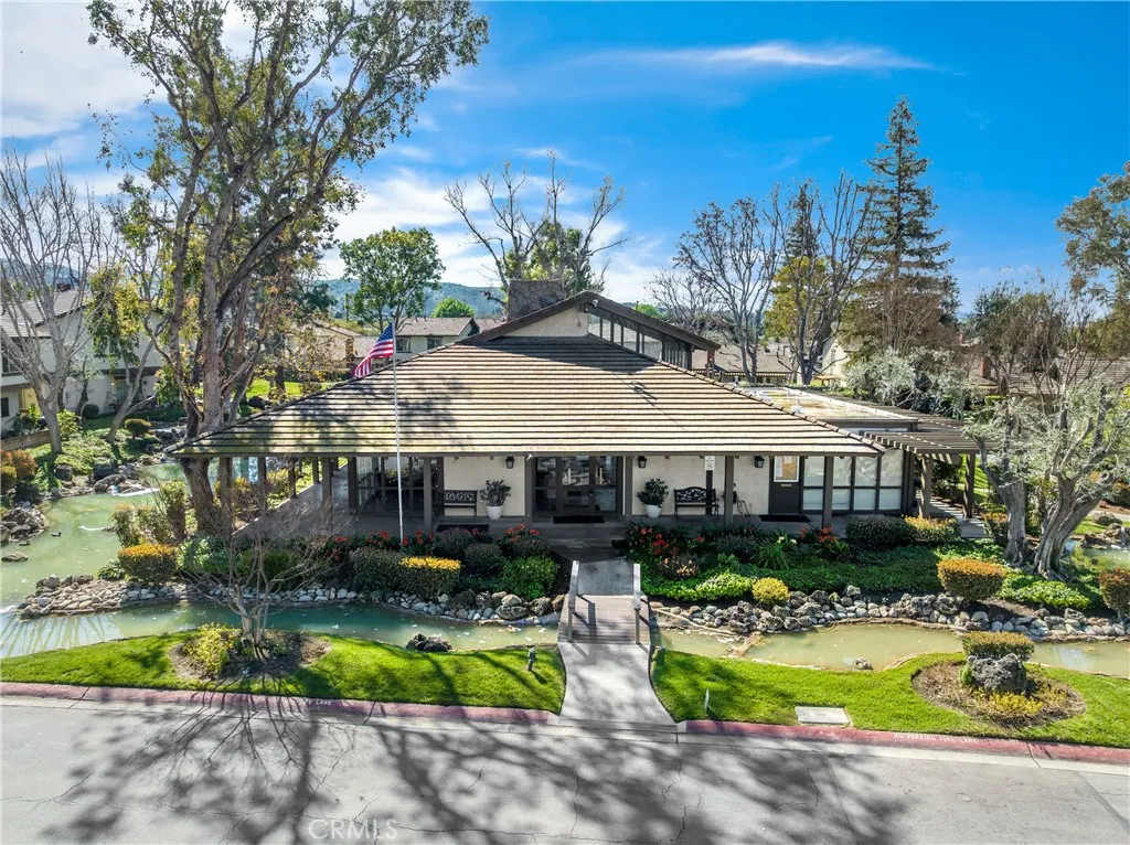 1681 Aspen Village Way