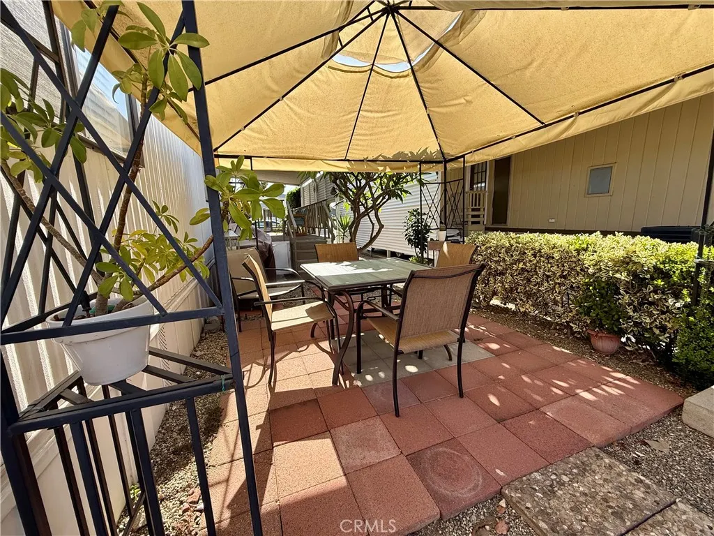 2755 Arrow Hwy #111
