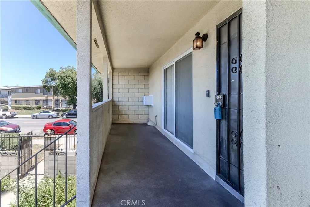 1652 E Kingsley Avenue, #7
