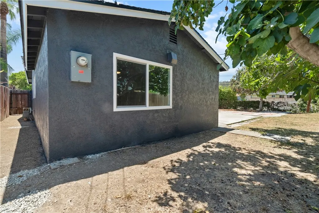 16801 Wing Lane