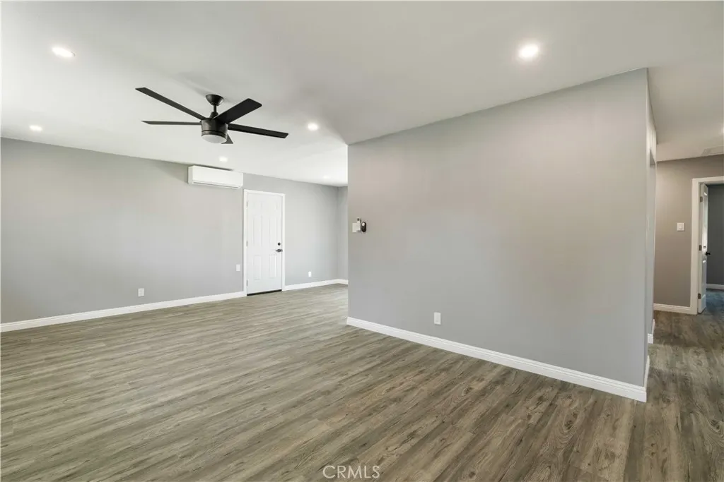 16801 Wing Lane