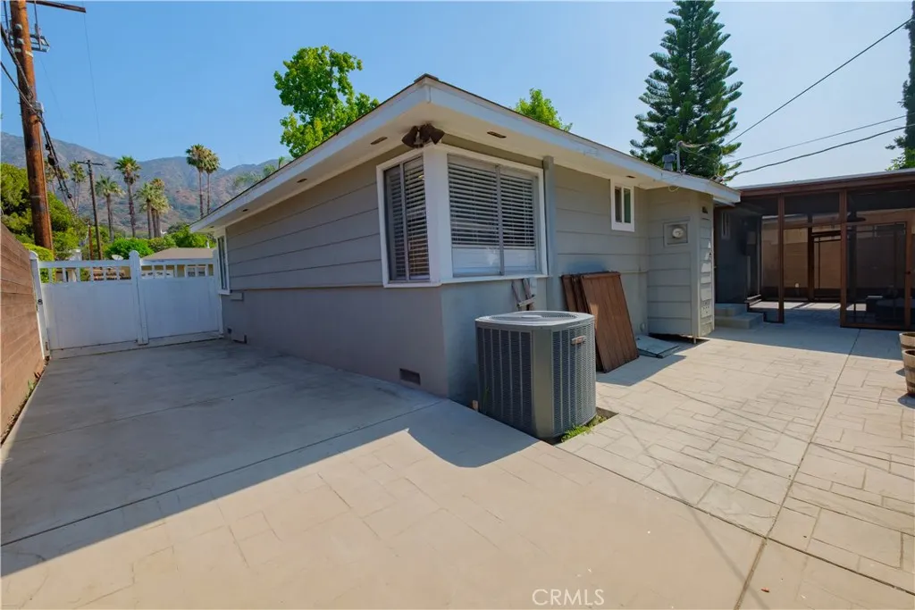 2510 Conata St.