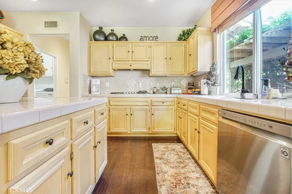 57 Mountain Laurel Way