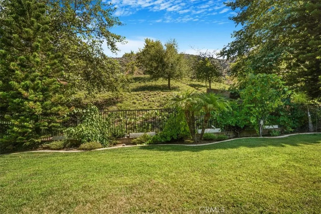 57 Mountain Laurel Way