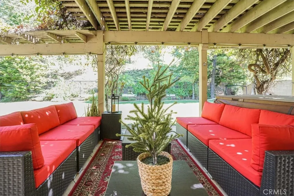 57 Mountain Laurel Way