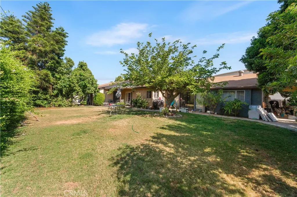 4421 N Sunflower Avenue