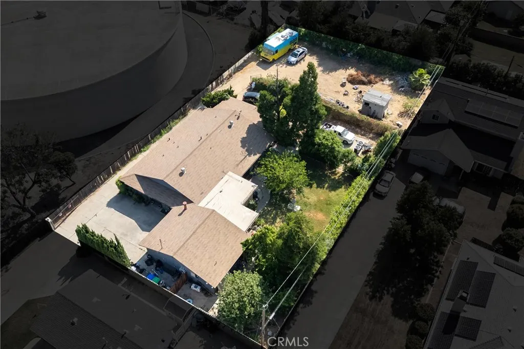 4421 N Sunflower Avenue
