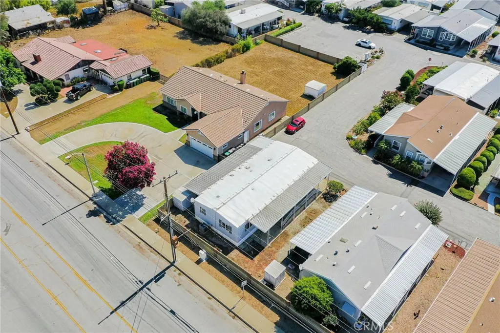 3530 Damien, #202