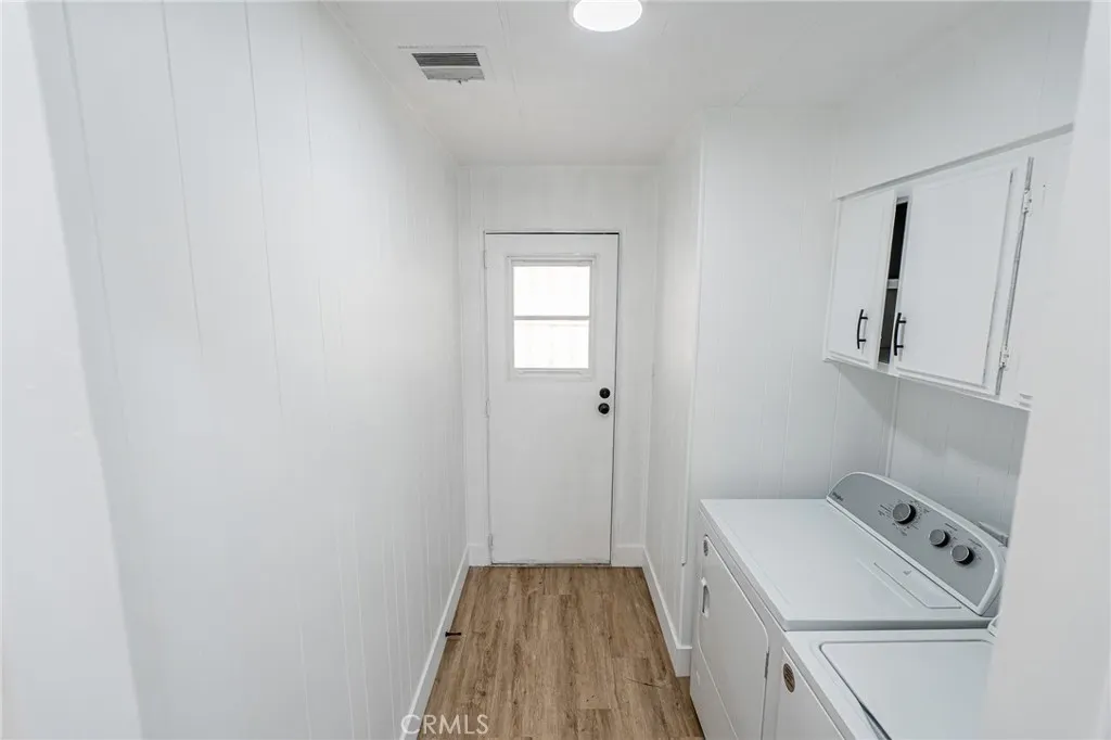 3530 Damien, #202