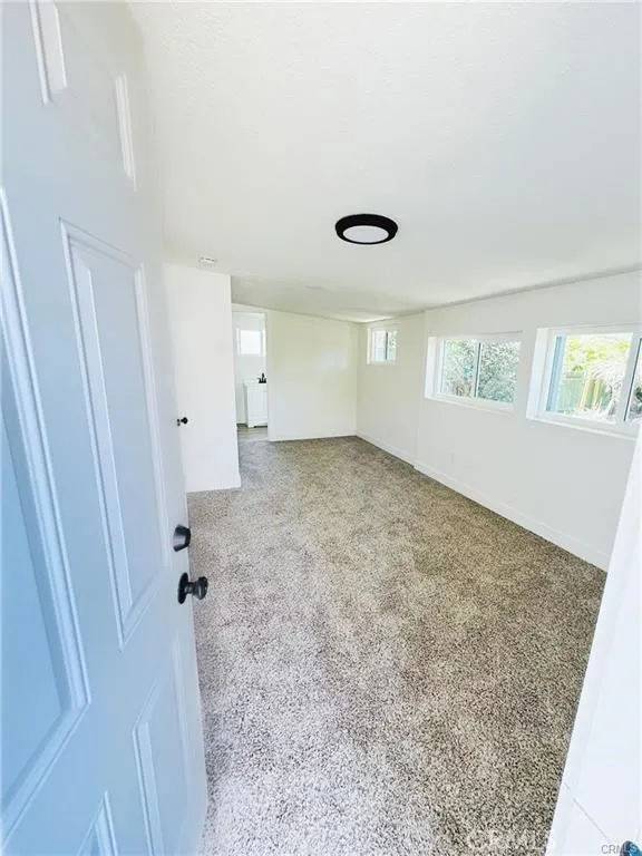 873 N Towne Avenue