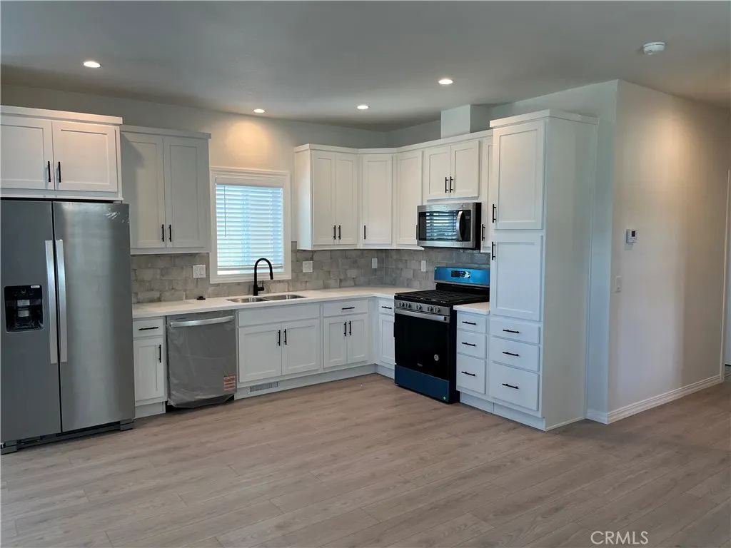 301 E Foothill Boulevard, #58