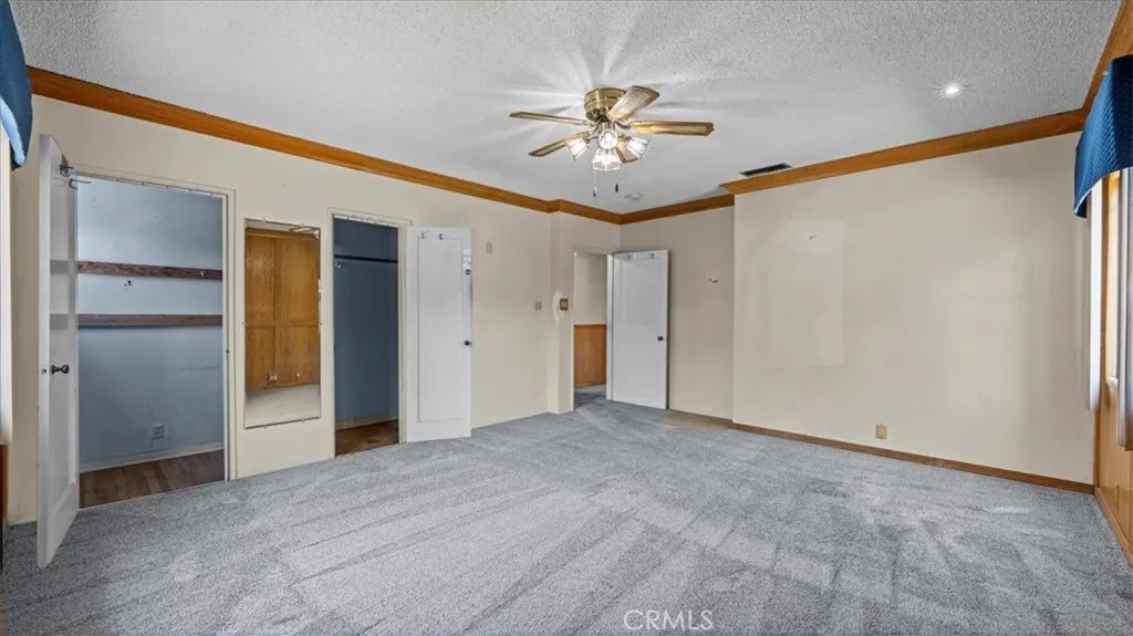 551 E I Street
