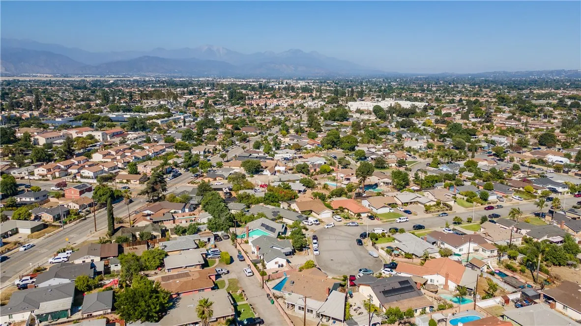 13424 Rockway Drive
