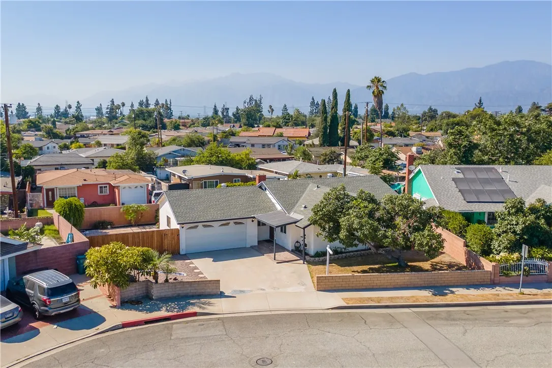 13424 Rockway Drive