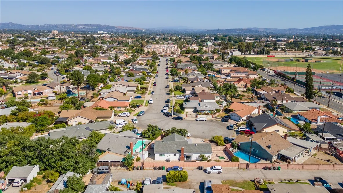13424 Rockway Drive
