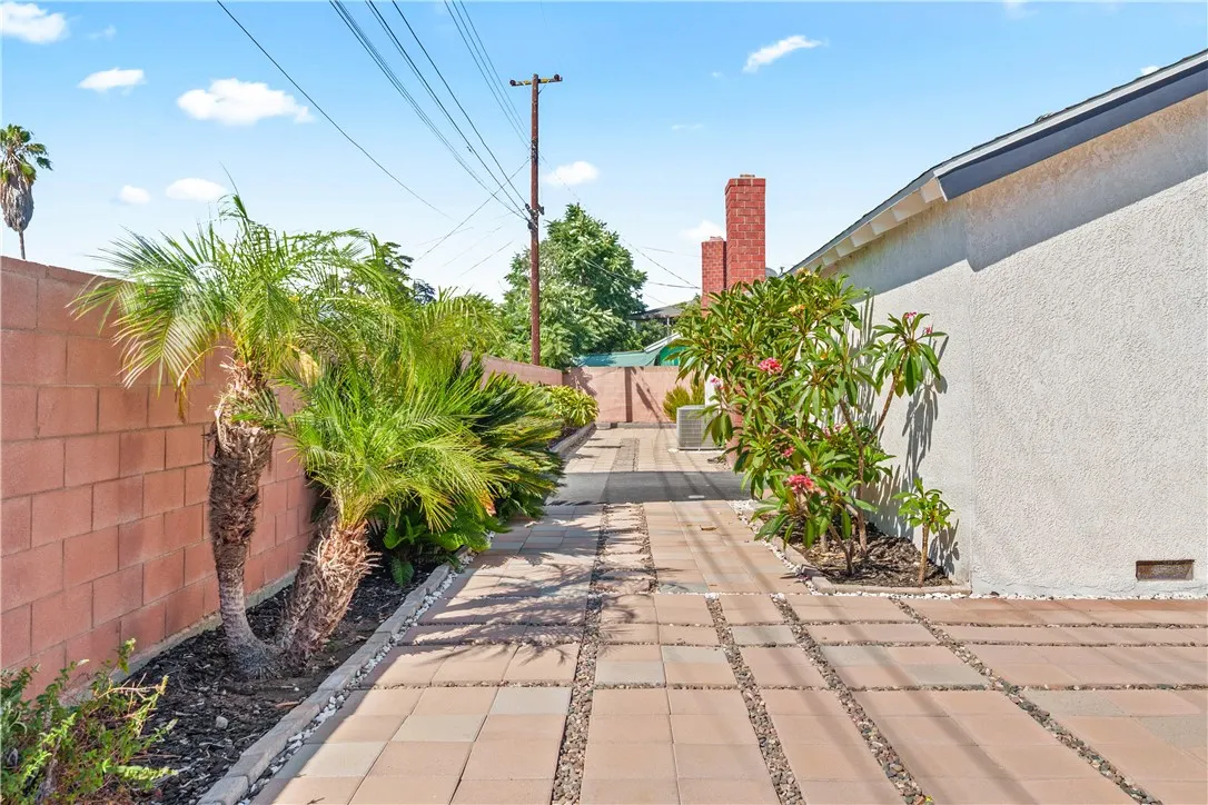 13424 Rockway Drive
