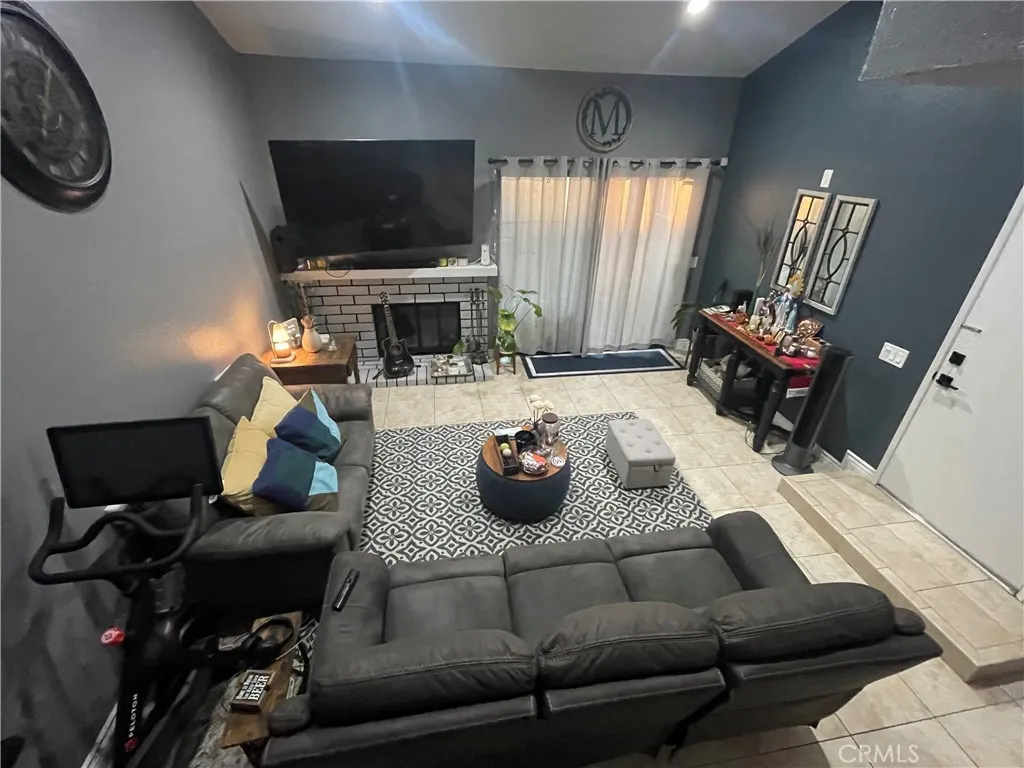 1031 S Palmetto Avenue, #N1