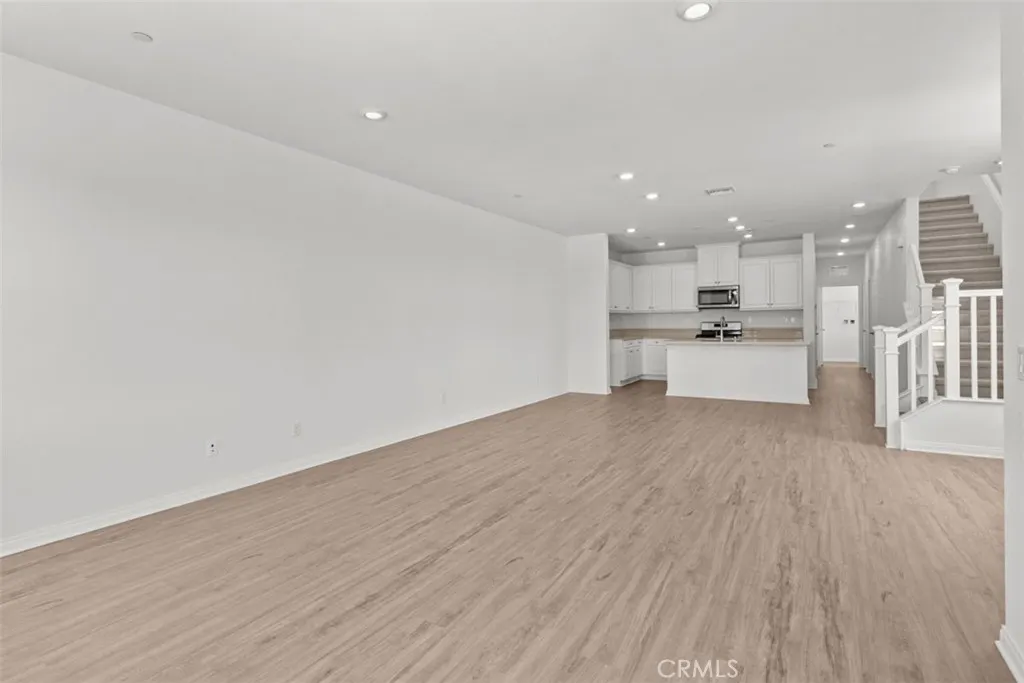 4293 S Hermosa Paseo
