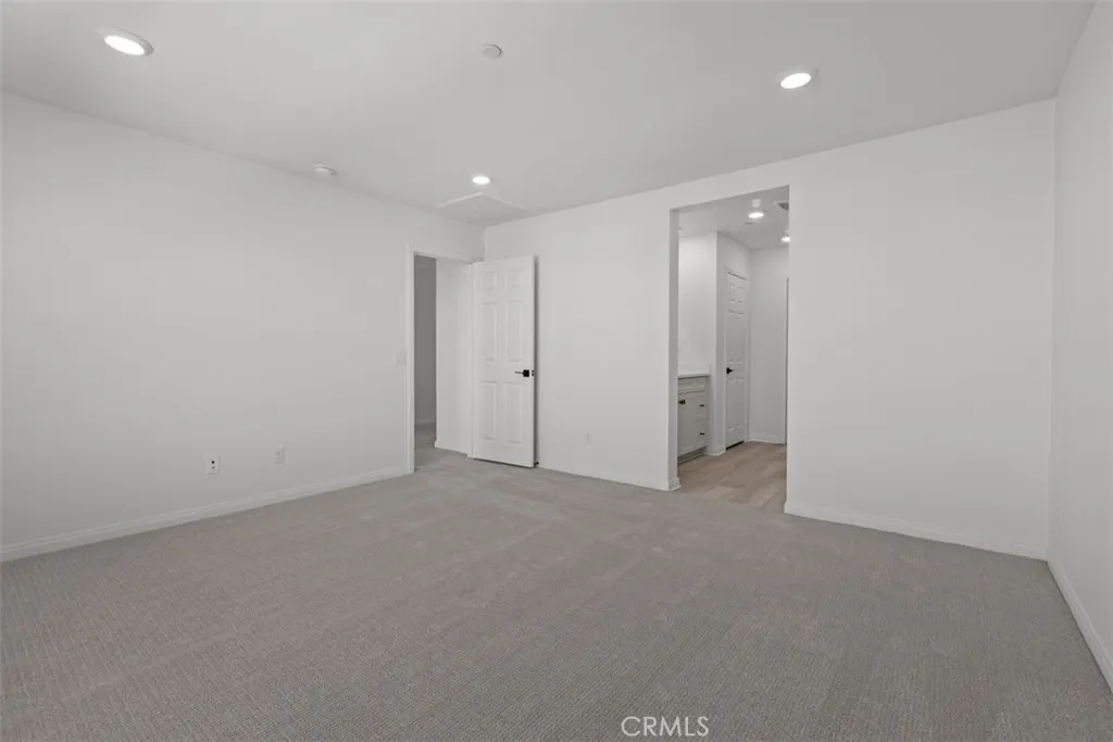 4283 S Hermosa Paseo