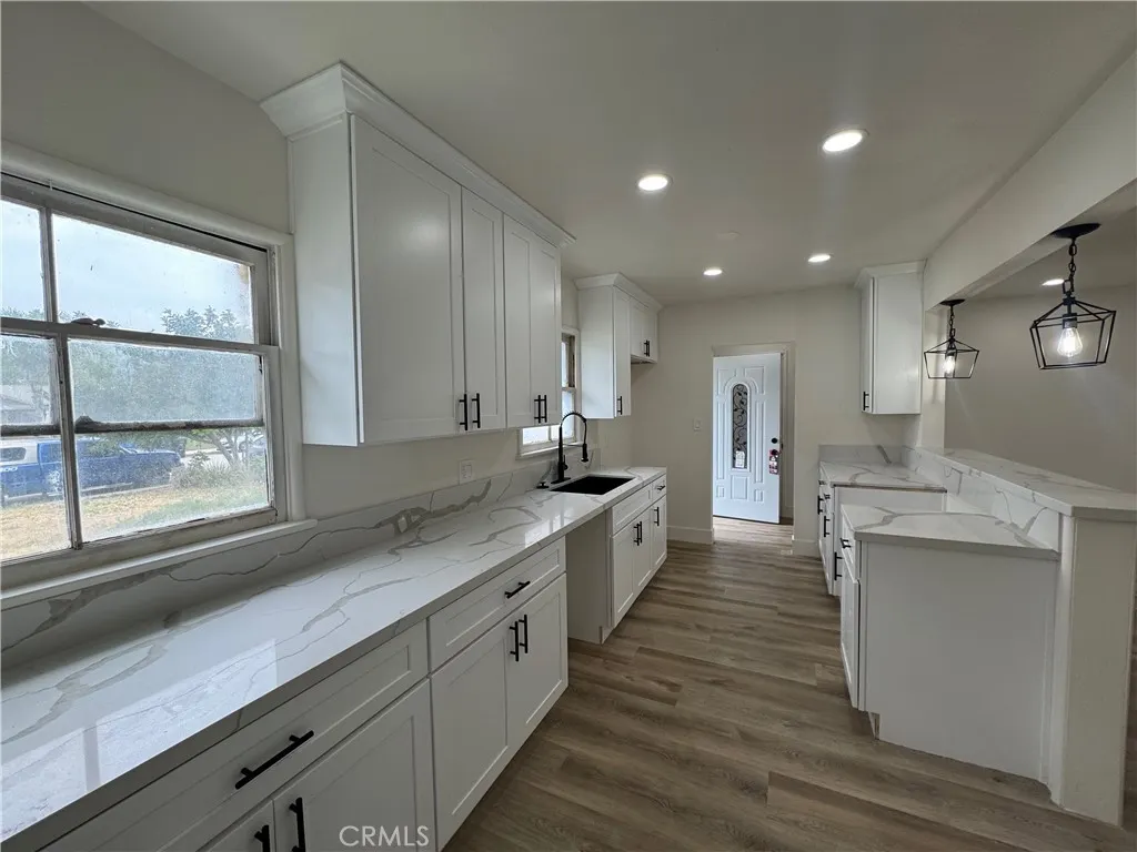 2520 Kellogg Park Drive
