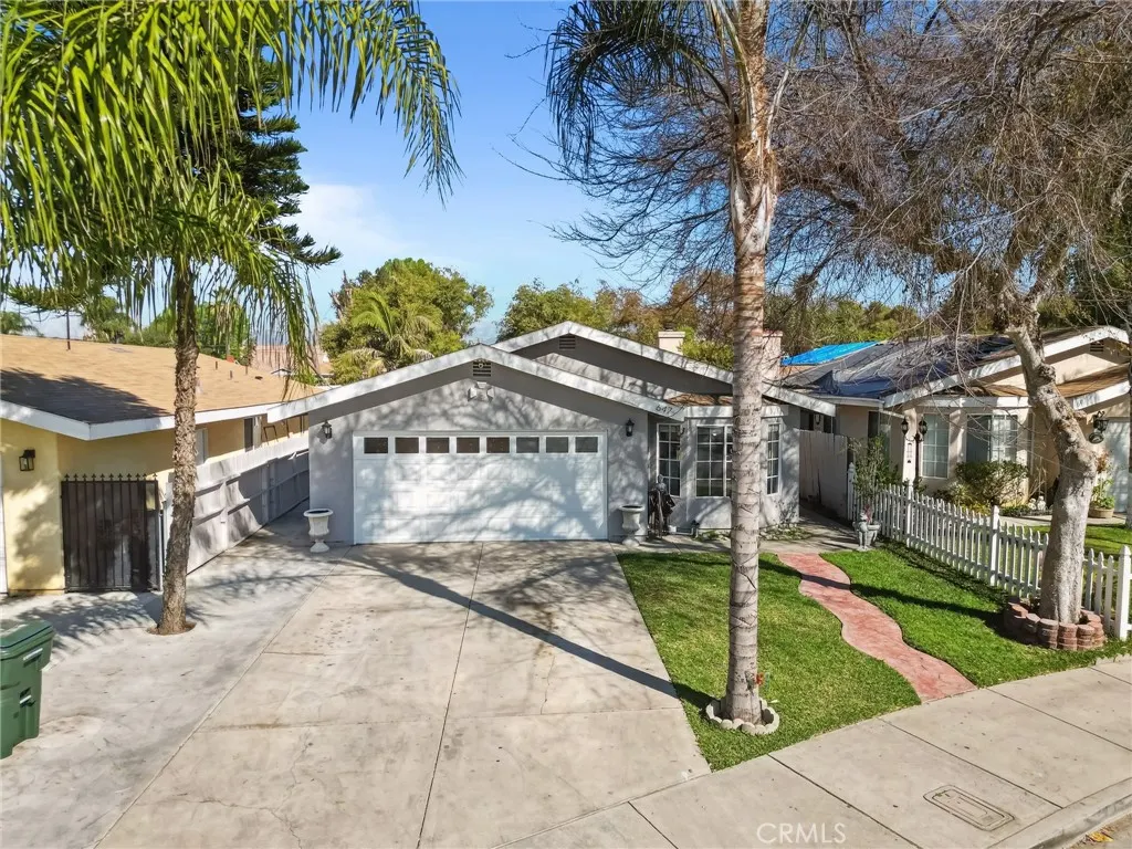 647 Muir Avenue