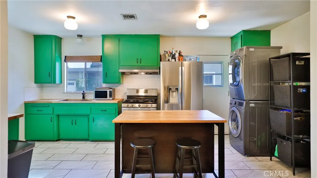 5035 Greer Avenue