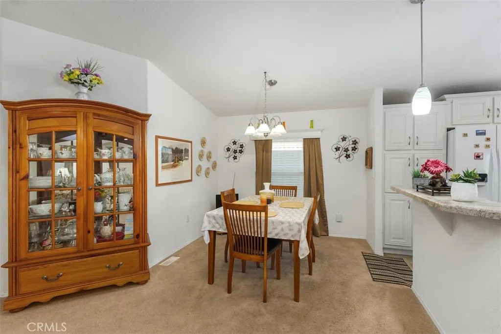 1456 E Philadelphia St Spc 390