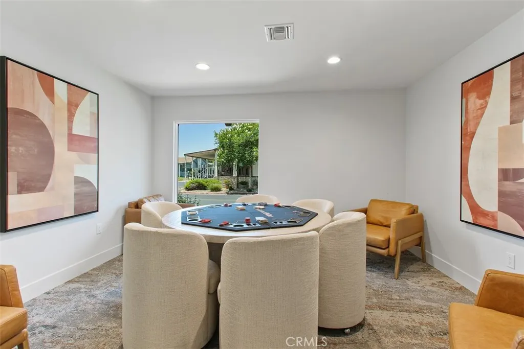 1456 E Philadelphia St Spc 368