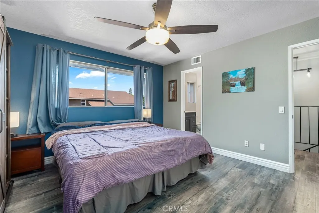 176 Whitney Avenue, #2