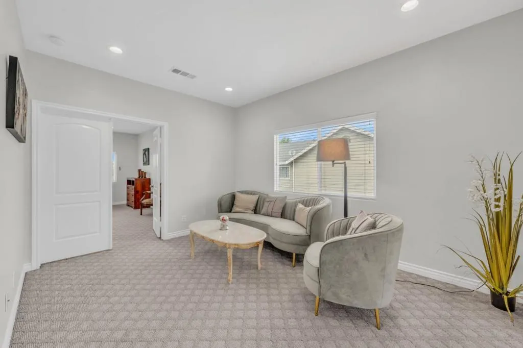 12025 Ferris Road