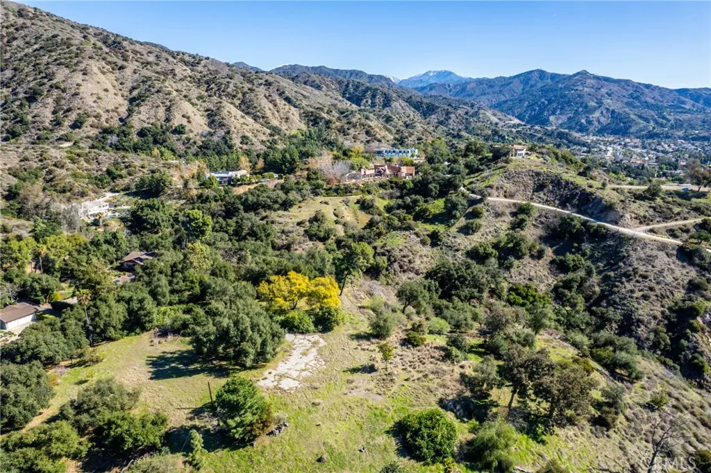 1018 N Glendora Avenue