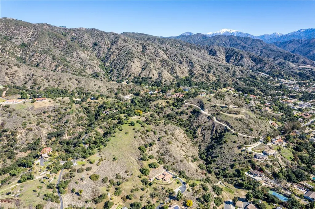 1018 N Glendora Avenue