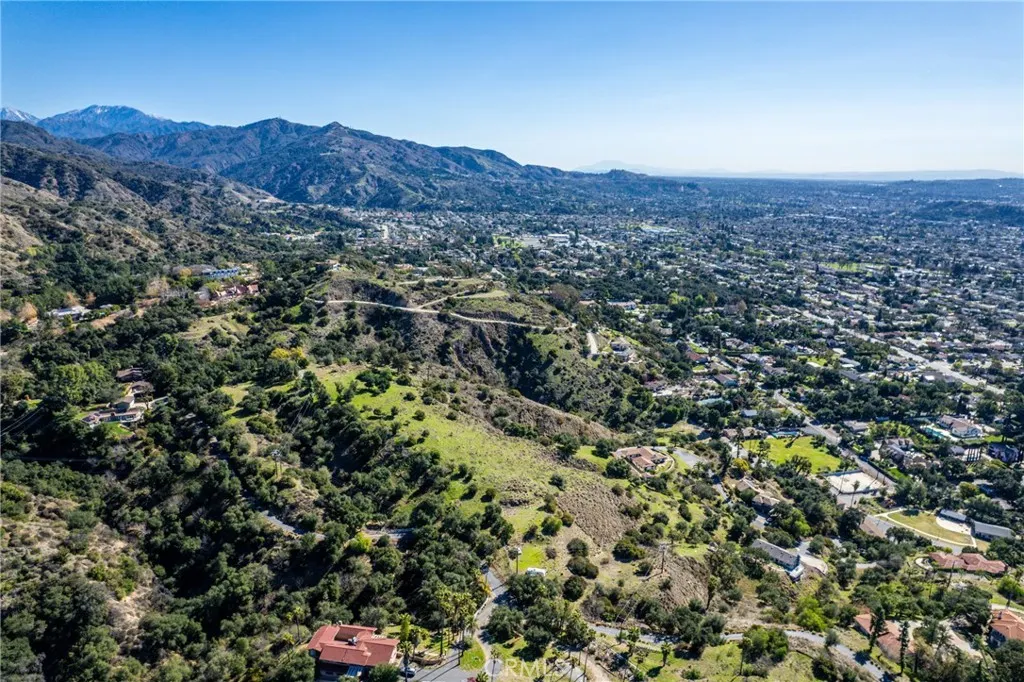 1018 N Glendora Avenue