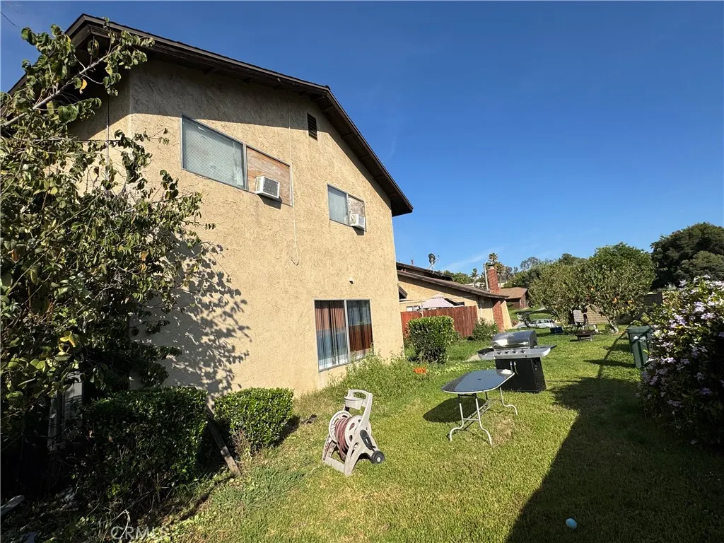 2453 S Ridgewood Drive