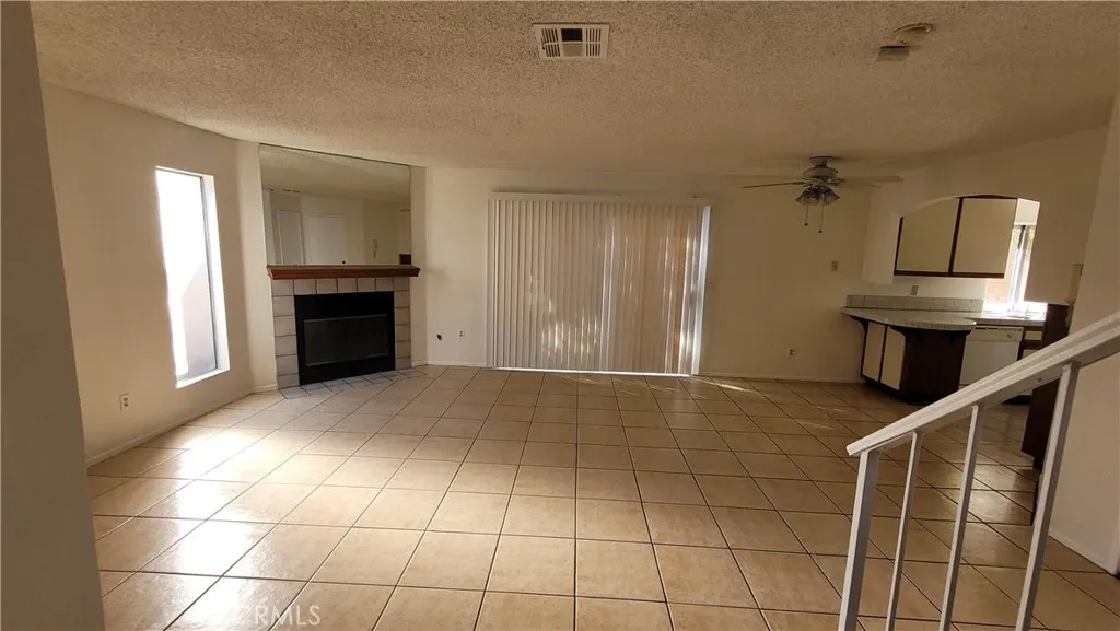 12139 Ramona Boulevard