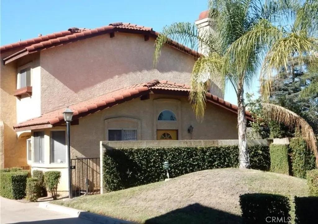 12139 Ramona Boulevard