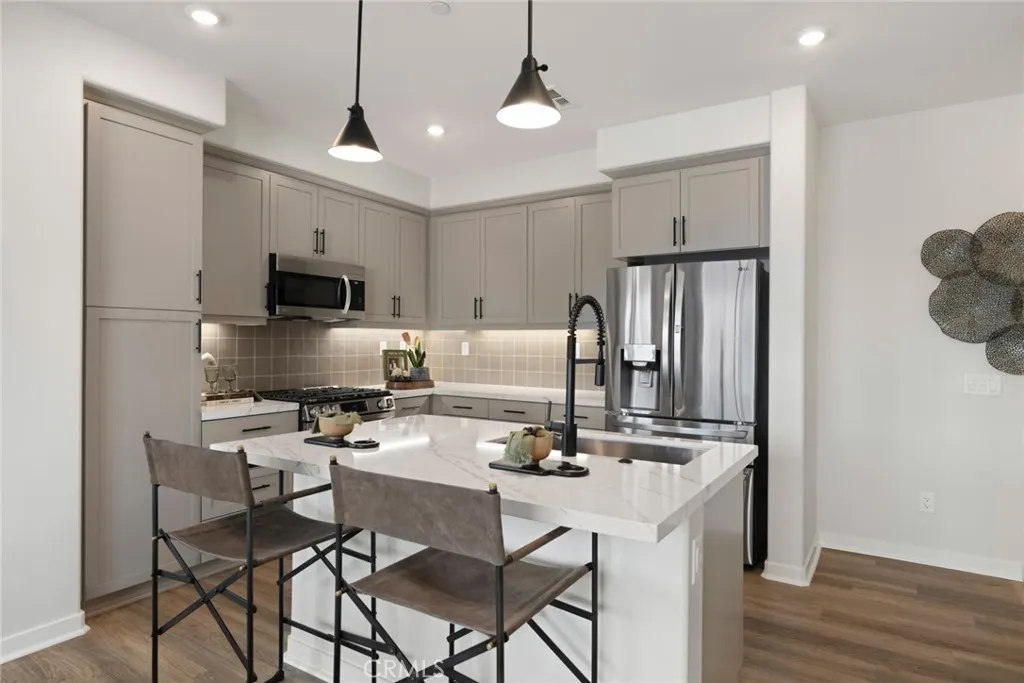 12247 Elliott Avenue, #F