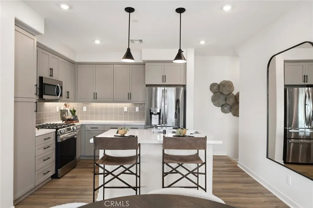 12247 Elliott Avenue, #F