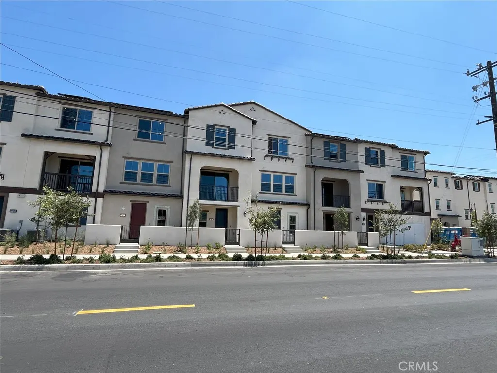 12247 Elliott Avenue, #B