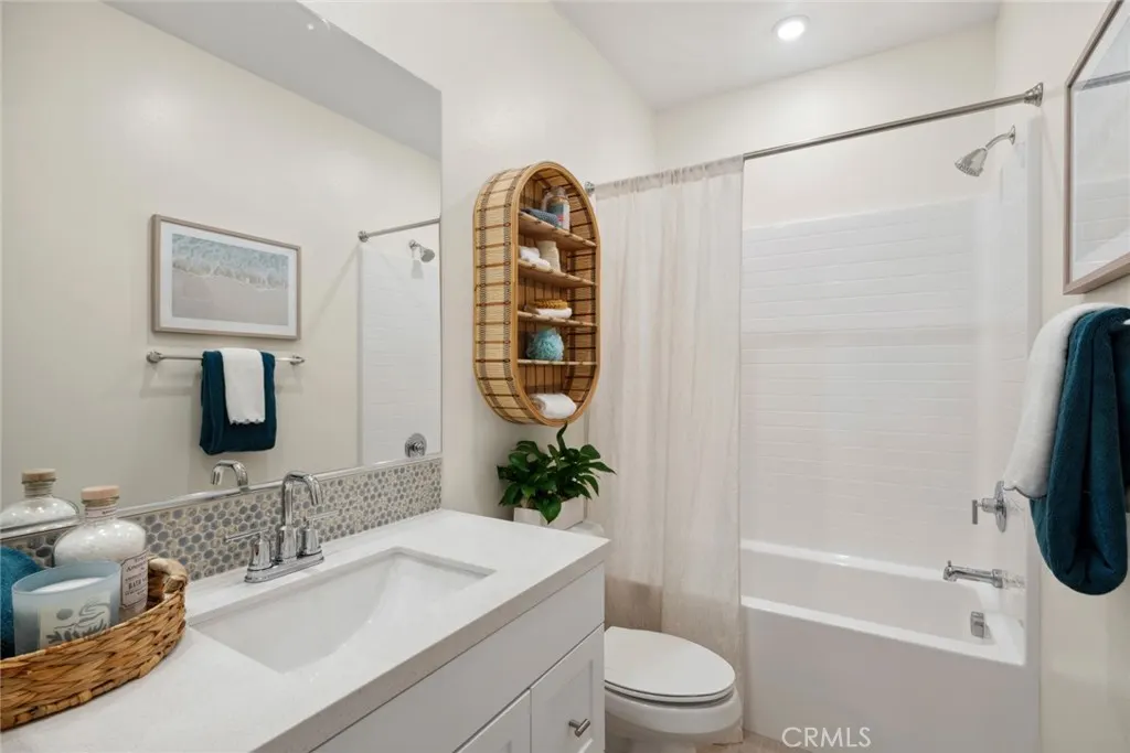 2601 Durfee Avenue, #C