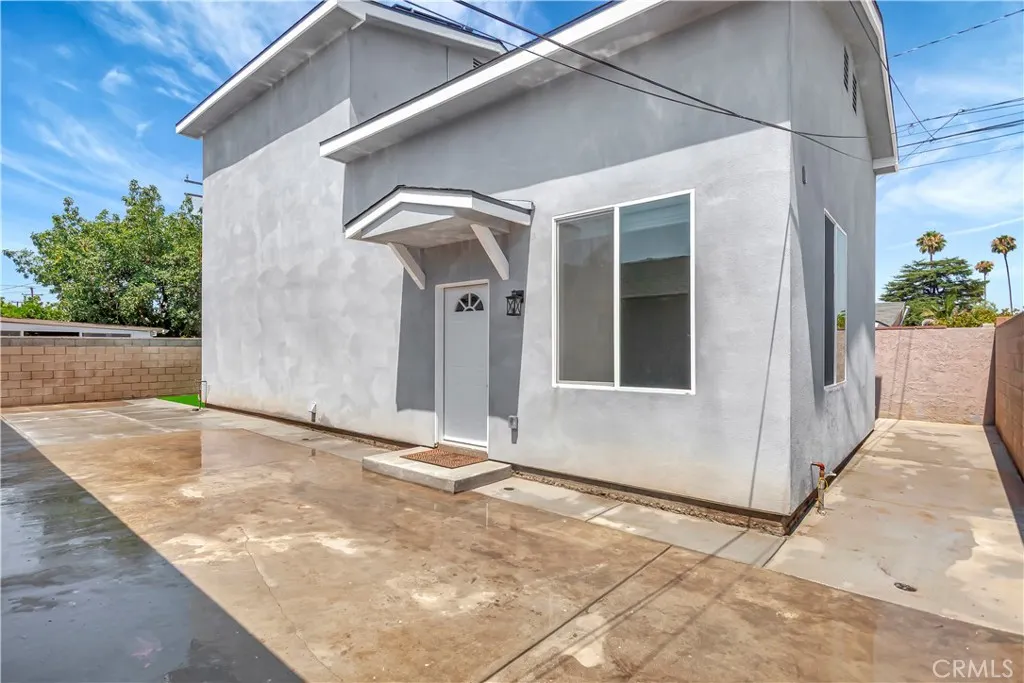 1115 Broadmoor Avenue