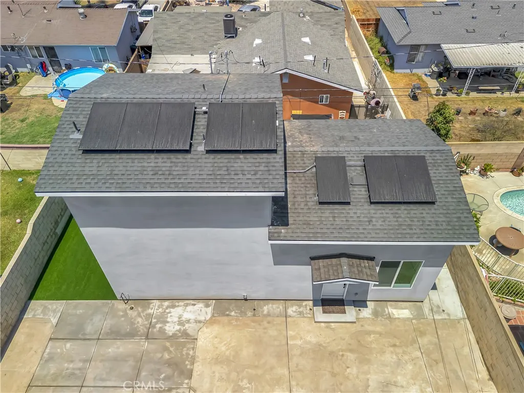 1115 Broadmoor Avenue
