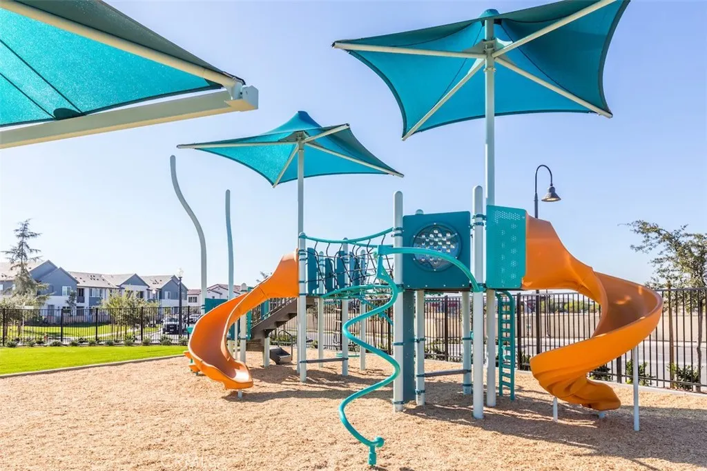 4152 S S. LIMECREST PASEO, #15