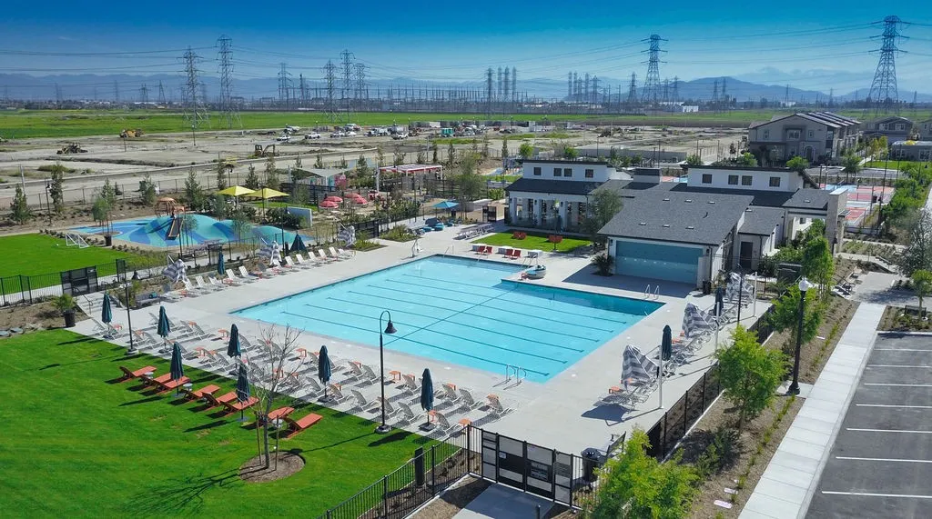 4152 S S. LIMECREST PASEO, #15